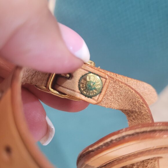 Louis Vuitton Luggage -Handbag Tag. - Picture 16 of 16